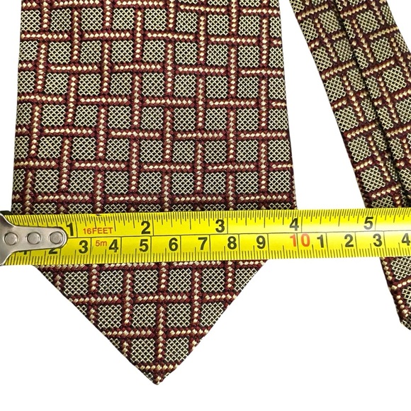 Valentino Neck Tie 100% Silk Geometric Hand Made Made In Italy. - Picture 4 of 5